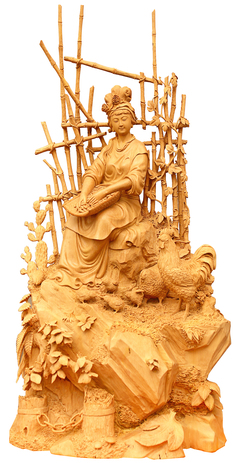 王啟瑞 以清刀木雕創(chuàng)新意，引領(lǐng)工藝美術(shù)設(shè)計(jì)新風(fēng)尚